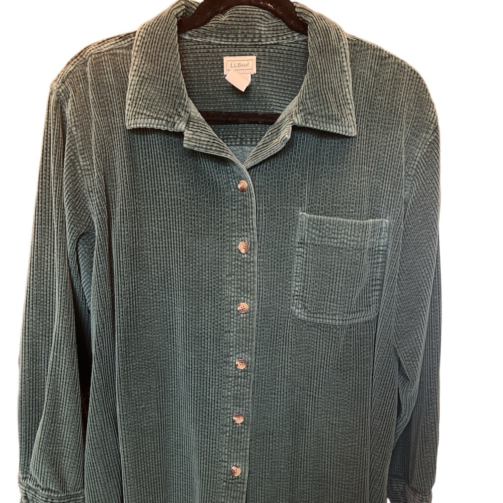 Vintage 1980s L.L. Bean Corduroy button up flannel